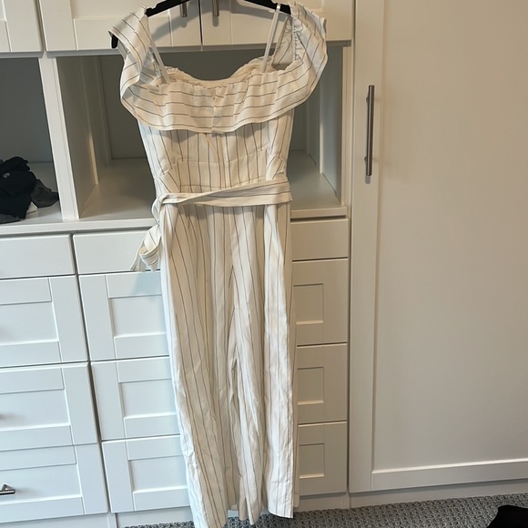 Club Monaco Jumpsuit - Picture 5 of 7